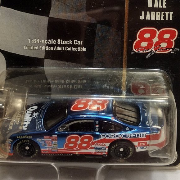 NASCAR || 88 Dale Jarrett 1:64 scale Stock Car - Picture 2 of 5